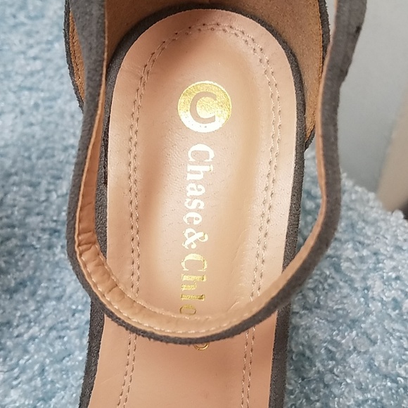 Platform high heels - Picture 4 of 6